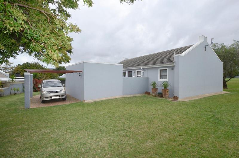 2 Bedroom Property for Sale in Ridgeworth Western Cape